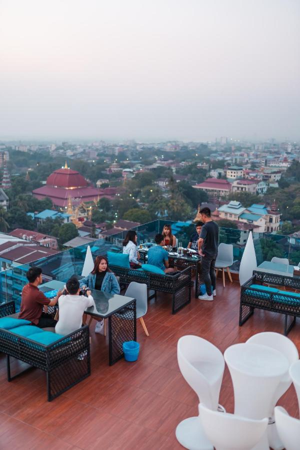 Hotel Sanchaung Rangoon Buitenkant foto